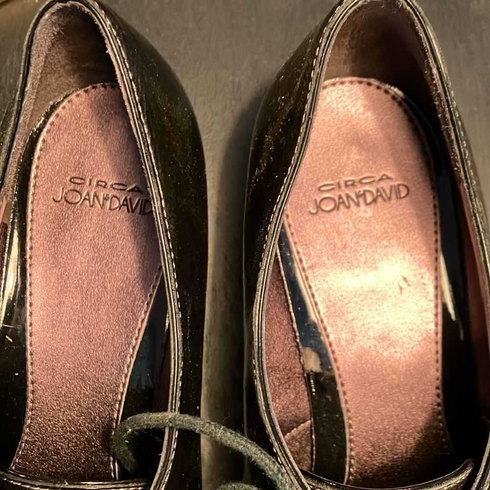 Shoes - Picture 2 of 3